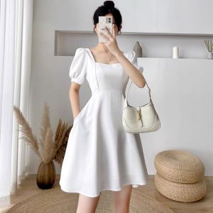 Đầm xòe cổ vuông tay búp thiết kế basic ZOMI z021