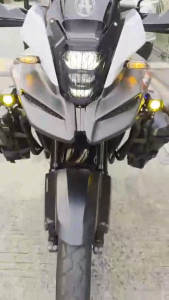 ปากนก Honda nx500 (งานสร้าง ขึ้นรูปด้วยวัสดุabs) ทำสีดำด้าน พร้อมสติ๊กเกอร์ ถอดประกอบง่ายไม่ต้องเจาะ