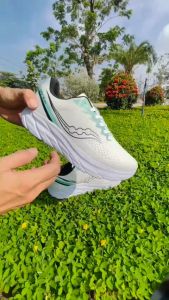 Giày Chạy Bộ Tập Thể Dục Tập Thể Thao Tập Gym Đi Chơi Cầu Lông Bóng Chuyền Nam Nử Newsun Màu Trắng Xanh