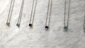 Kalung Tiaria Jewelry Silver Titanium / 9K Gold White Plated Silver Titanium - Emas Putih Titanium Silver Perak Platinum Asli Anti Karat -  DEA003