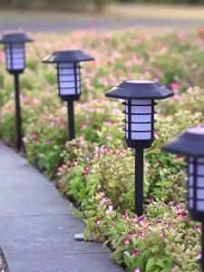 48LED Solar Light Waterproof Garden Street Lights Outdoor Landscape Lighting Pathway Lights Decoration Walkway Lawn Yard Lantern