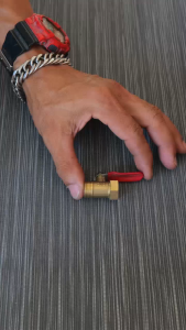 ก๊อกถ่ายน้ำใต้ถัง (อะไหล่ปั๊มลม)