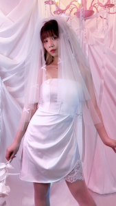 Róse Dress - Đầm ống corset satin 2 lớp cúp ngực phối ren hông đính kim sa lấp lánh