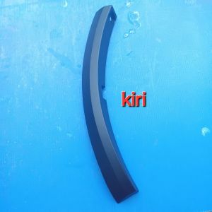 Over fender body kit depan mobil fortuner vrz trd original
