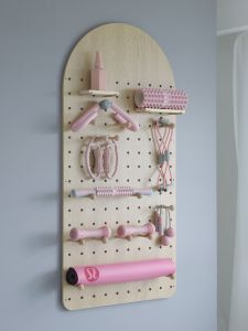 XIAOMUNOLIANGPIN | Custom Fan-shaped Perforated Wall-mounted Yoga and Fitness Storage Rack