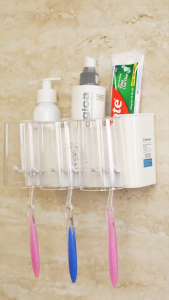 Kệ để bàn chải đánh răng Việt Nhật bộ đựng 3 cốc nhà tắm gắn tường không cần khoan đục tiện lợi My Home DN438