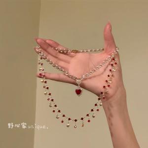 Original Design Double Layered Butterfly Tassel Collarbone Chain Necklace for Women Luxury Sensation Alcohol Heart Red Cherry