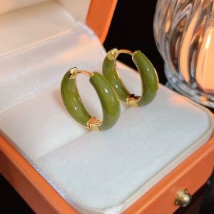 Spring Summer Avocado Green Ear Cuff Womens Niche Design Circle Earring  Ear Ring New Trend 2025 Fashion Jewelry