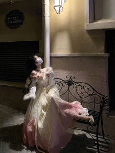 ชุดเดรสโลลิต้าเจ้าหญิงสีชมพูอ่อนระบาย กระโปรงทรงเอ แขนยาว กระโปรงยาวปานกลาง ทรงเอ ทรงเอ ทรงเอ