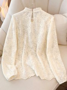 plus Size Womens Autumn Winter New Style French Luxurious Embroidered Lace Shirt Bottoming Top with Wood Grain Edge