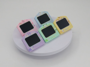 คณะกรรมการวาดภาพขนาดเล็ก Kuromi Melody ของฉัน Pad เขียนขนาดเล็ก น่ารัก Graffiti ใช้ใหม่ Doodle กระเป๋าของขวัญของเล่น