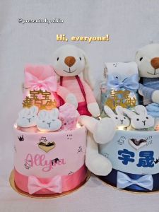 Newborn Baby Gift Baby Presents Baby Boy Baby Girl Newborn Cuddle Toys Hamper Diaper Cake 2-tier Hadiah Bayi Perumpuan Comel 宝宝礼物礼篮满月
