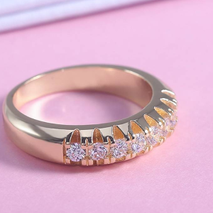 Huitan Office Lady Accessories Rings Golden Color Halo Micro Paved Casual Style Female Jewel With Size 6-10 2019