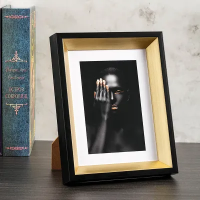 Luxurious Retro Picture Frame A4 Size