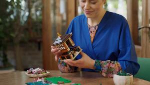 LEGO Icons 10315 Tranquil Garden Building Set Toys (1363 Pieces)