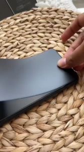 Anti Gores Privasi & Tempered Glass: Perlindungan Layar Ponsel Anda