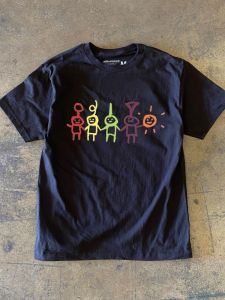 เสื้อยืดแขนสั้นทรงหลวมสไตล์อเมริกันย้อนยุคสำหรับผู้ชายและผู้หญิง ทรงหลวม เทรนด์แฟชั่น เสื้อยืดคู่รัก ใส่สบาย ฤดูร้อน 2024