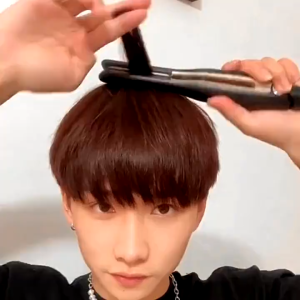 【การจัดส่งรวดเร็ว 】2in1 เครื่องหนีบผม13มม. สำหรับผมสั้น แฮร์บอร์ดเซรามิค ที่หนีบผมผู้ชาย อุณหภูมิ5ระดับ