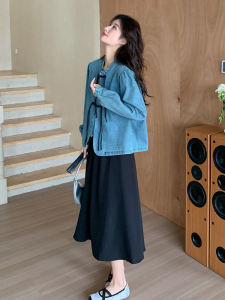 ชุดเดรสสีดำสไตล์จีนใหม่ แจ็คเก็ตยีนส์ ชุดกระโปรงสั้น ชุดเดรสผู้หญิง ฤดูใบไม้ร่วง 2025 ชุดเดรสสไตล์ย้อนยุคใหม่