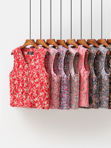 Ultra-Soft Cotton Vest 2025 New Style for Mommy Autumn Winter Warm Short Womens Vest Polyester Fiber V-Neck Zipper Closure