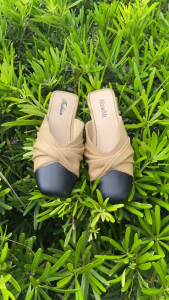 STOMPION Korean Sandals For Women Elegant Flat Slippers For Women Closed Toe Footwear Girl Outdoor Walking Shoes Summer