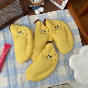 Womens Coin Purse Cute Little Banana Handmade Cartoon Girlish Heart Mini Canvas Earphone Storage Student Bag Hanging Accessory