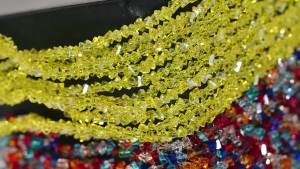 120 Chiếc Hạt Pha Lê Thủy Tinh Áo Hình Tam Giác 4mm Hạt Rời Làm Phụ Kiện Trang Sức Tự Làm - Vòng Tay Dây Chuyền Lắc Tay
