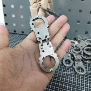 Stainless Steel Keychain Thumb Lock Buckle Mother And Child Lock Buckle Toe Binding Toy Stress Relief Creative Gift