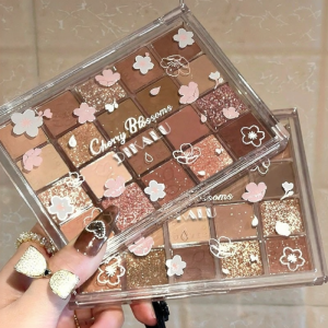 blk cosmetics | Matte Clay Eyeshadow Palette