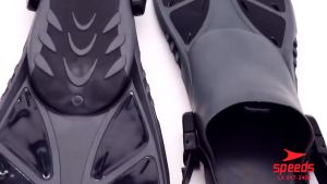 SPEEDS Kaki katak Size M dan L renang swimming fin diving snorkeling laut adjustable LX 017-2402