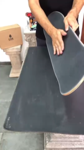 กระดาษทราย กริปเทปสเก็ตบอร์ด 84x23 คริปเทป Skateboard กระดาษทราย กริปเทปสเก็ตบอร์ด