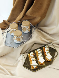 Retro Gold Jewelry Tray Weathered Silver Jewelry Display Stand Desktop Storage Plate Nordic Minimalist Plate Iron Material