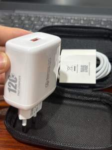 Charger Xwin R17 120W Dengan Sarung Dompet Pouch Mendukung Fast Charging