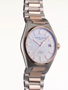 Frederique Constant นาฬิกาข้อมือผู้ชาย Automatic FC-303V4NH2B Highlife COSC Men’s Watch