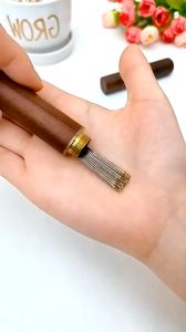 12ชิ้น/ชุด เข็มเย็บผ้าแบบร้อยด้ายอัตโนมัติสำหรับผู้สูงอายุ / เข็มร้อยลูกปัด DIY ในครัวเรือน / เข็มเย็บผ้าแบบมีรูด้านข้างแบบอัตโนมัติ