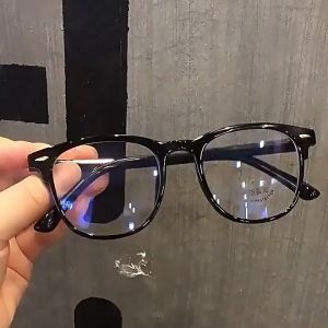 Nicedays🍒Kacamata Optik Dekoratif Kacamata Komputer Wanita Anti Blue Light Square Retro Frame tik tok gaya yang sama COD