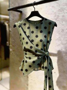 KUNAILIN | Elegant Polka Dot Sleeveless Slimming Top
