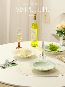 Snug Ceramic Material Wave Lace Design Milky Color Dinner 8.5 Inches Plate INS Style Dishes