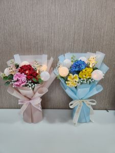 Crochet Flowers Carnation Light Ball Butterfly Light Flower Bouquet ROM/Wedding/Engagement/Anniversary/Birthday/Graduation/NS POP/Hari Raya/Diwali/Mothers Day/Fathers Day/Valentine