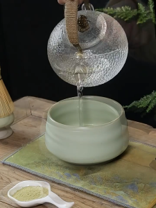 ชุดถ้วยมัทฉะ ชุดชงชาญี่ปูน 4/7ชิ้น พร้อมที่ตีไม้ไผ่ Chasen สำหรับชงชา สามารถใช้งานได้สัมผัส และการทำงานได้ง่าย