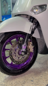 สติ๊กเกอร์ติดกระบอกโช็ค ลายไฟ จีออโน่ รุ่นอื่นต้องตัดแต่ง งานพิมพ์น้ำหมึกแท้ เคลือบเงา PVC เลือกสีได้