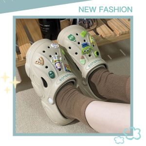 อุ๊ยตายว้ายกริ๊ด - รองเท้าแตะพื้นหนา - ตัวติดเก๋ๆ ลุยน้ำลูกชา 🫰 สีสวยสุดๆ แม่✨