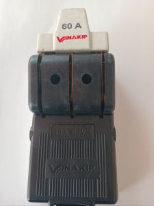 Cầu dao 3 pha Vinakip 30A 60A