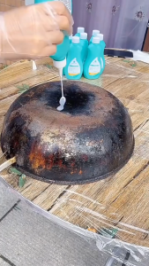 150ML Powerful Pot & Pan Bottom Cleaner | Removes Burnt Stains & Black Marks | Free Brush & Gloves