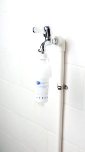 แท่งกรองน้ำ กรองน้ำฝักบัว ฟิลเตอร์กรองน้ำ ถอดเปลี่ยนไส้กรองได้ กรองน้ำ กรองสิ่งเจือปนจากน้ำ กรองตะกอนในน้ำทำให้ได้น้ำใสบริสุทธิ์ กรองฝักบ