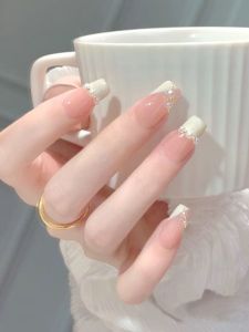 Temperament Fairy Wear Armor 2024 Ice Transparent Nude Pink French Pearl Accessible Luxury White Mid Length Long Length Wear Nail Stickers