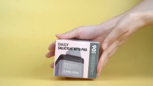 TONER PAD 90 แผ่น🌸สูตร SALICYLIC ACID โทนเนอร์แพด ผิวใส รูขุมขนเล็ก ขนาด 200ml.🌸LANLUNA จากไทย