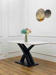 Bàn ăn chân X Cong LACASA chân sắt sơn tĩnh điện gia công cao cấp hiện đại. Căn hộ chung cư nhà phố