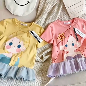 🎀👗👸 เดรสเจ้าหญิง Aisha เด็กผู้หญิง ลายการ์ตูนน่ารัก ผ้าตาข่ายพิมพ์ลาย 2025 ซัมเมอร์ใหม่ แขนกุด ผ้าใส่สบาย เด็กหญิงสายแบ๊ว 🎀