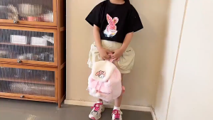 💖 Sanrio Plush Backpack for Girls – Hello Kitty Kuromi My Melody Pompompurin | Soft & Adorable Cartoon School Bag 🎒